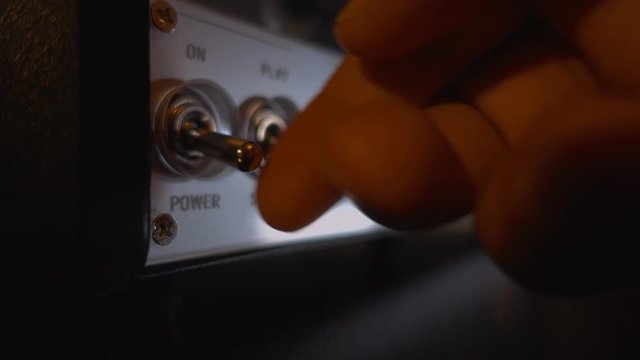 turning on and preparing the guitar amp for recording and playback