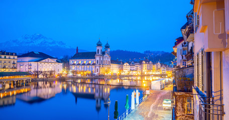 Fototapeta na wymiar Historic city center of downtown Lucerne with Chapel Bridge and lake Lucerne in Switzerland