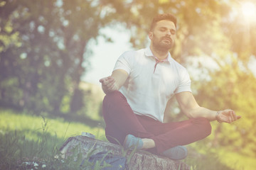 Free your mind from everyday stress.
