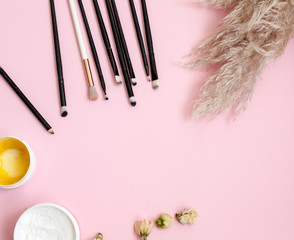 set of makeup brushes