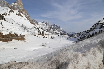 Obraz premium Passo Rolle - Dolomiti - fine inverno 2016