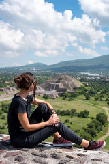 Naklejka na ściany i meble Tourist gazing the views of Tehotihuacan