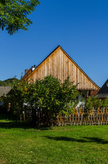 Wioska dom drewniany