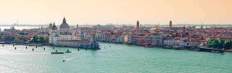 Fototapeta premium Panoramic view of the Punta Dogana Santa Maria della Salute in Venice