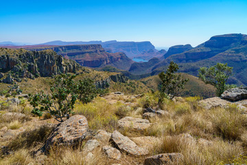 Fototapeta na wymiar blyde river canyon from lowveld view in south africa 5