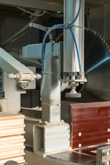 Image of machine for cutting the profiled bars