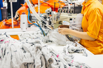 Textile/sock production machines and yarn mills 