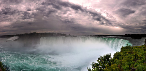 Niagara falls 