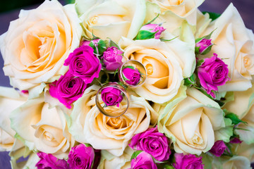 bouquet of pink roses