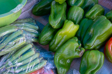 Feira de rua, legumes frutas hortaliças 