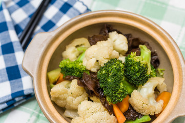 Chinese mixed vegetables cuisine in claypot
