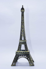 Toy Photos Eiffel Tower - Mini DIY Studio setup