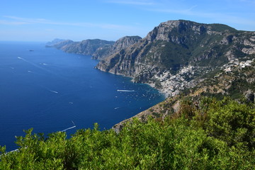 Fototapeta na wymiar Italia - Costiera Amalfitana - sentiero degli Dei