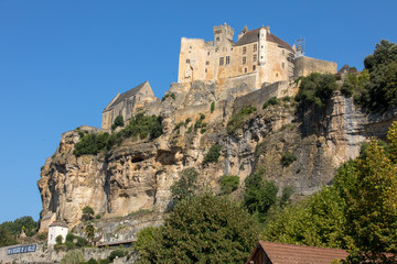 Fototapeta na wymiar the medieval Chateau de Beynac rising on a limestone cliff above the Dordogne River. France, Dordogne department, Beynac-et-Cazenac