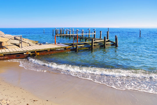 Vitt Steg am Kap Arkona, Insel R&uuml;gen in Deutschland - village Vitt with wooden jetty near Kap Arkona, Ruegen Island