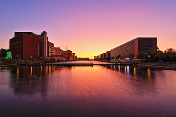 Duisburg Innenhafen, Neue Nutzrung des alten Hafens, Museum Küppersmühle