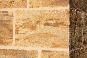 Braune Sandteinmauer, Hintergrund