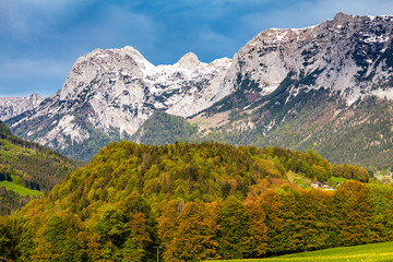 Fototapeta na wymiar Beautiful view of the alpine mountains. Spring.