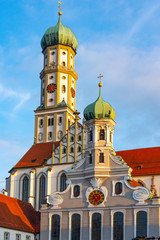 Fototapeta na wymiar Basilika Sankt Ulrich und Afra, Augsburg