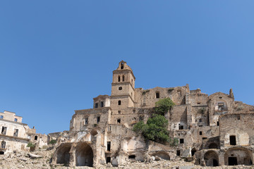 Il borgo abbandonato di Craco vicino matera in Basilicata