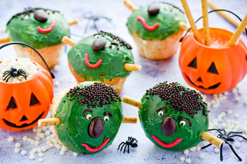 Frankenstein cupcakes - funny treat for kids for Halloween party