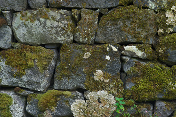 texture de mur de pierre ancien en pierre volcanique