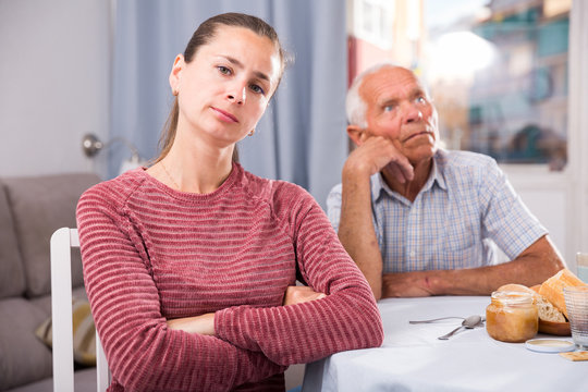 Silent resentment between father and adult daughter