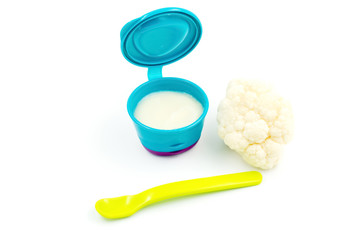 Baby first solids. Weaning. Homemade vegetable cauliflower puree