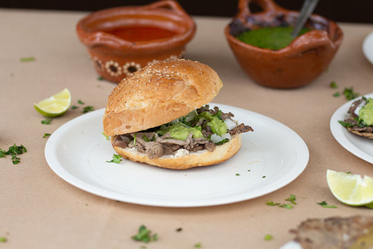 Cemita de asada