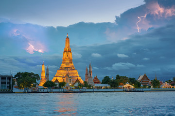 Wat arun in bangkok