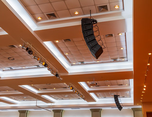 loudspeaker sound system hang ceiling in meeting room