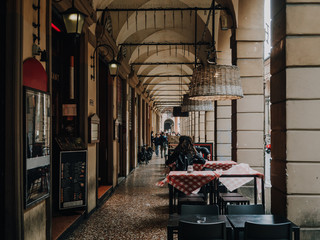 Street arcade in Bologna, Emilia Romagna, Italy © Ekaterina Belova