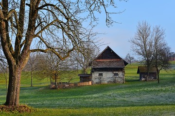 old hause in the countryside