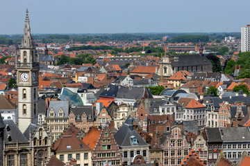Naklejka na ściany i meble View on the historical center of Gent with it's gabled houses.