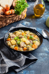 Pichelsteiner, German stew that contains meat