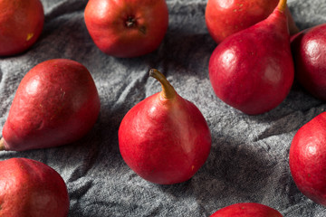 Raw Red Organic Anjou Pears