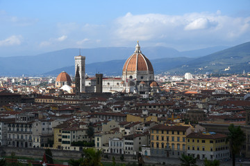 Fototapeta na wymiar View of the Cathedral of Santa Maria del Fiore as seen from Piazzale Michelangelo. Is the Cathedral of Florence, Italy.