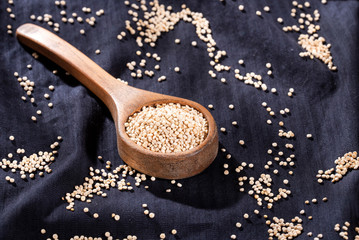 White Quinoa Seeds - Chenopodium quinoa