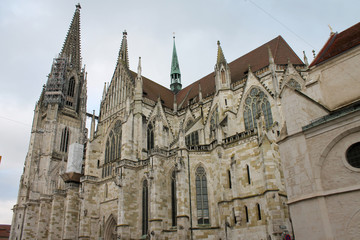 Fototapeta na wymiar View of Regensburg Cathedral in Bavaria, Germany
