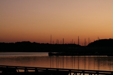 Obraz premium sunset on lake