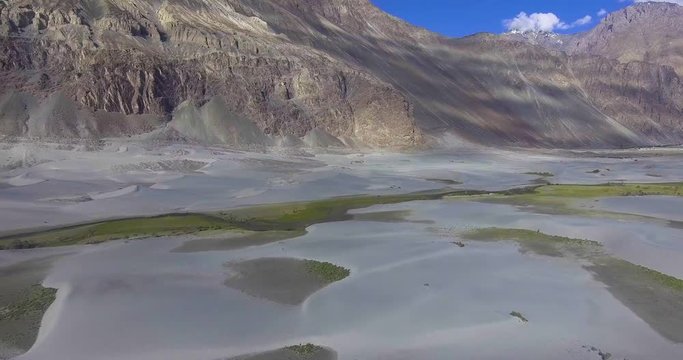 Drone shot othe amazing sand dunes of Hunder.//Drone shot