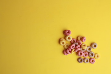delicious colorful round breakfast cereals