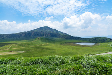 Fototapeta premium [熊本県]阿蘇・草千里ヶ浜の風景