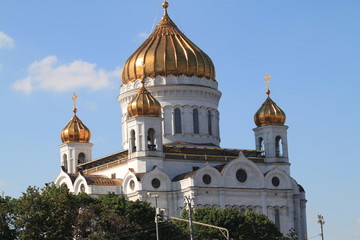 Fototapeta na wymiar Cathedral of Christ the Saviour, Moscow