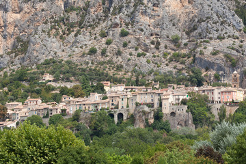  The village Moustiers St. Marie, Provence, Provence-Alpes-Côte d'Azur, Southern France, France, Europe