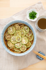 すだち蕎麦