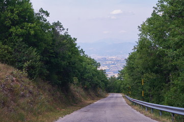 Fototapeta na wymiar Road the top of Monte Martano, Umbria, Italy