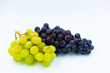 La uva es una fruta con muchas propiedades beneficiosas