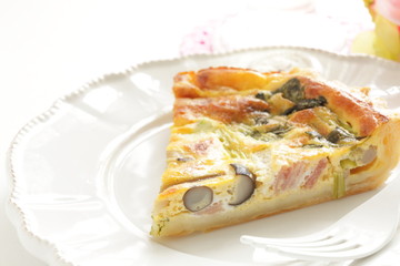 French food, Piece of shimeji mushroom and bacon quiche