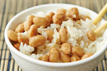 Natto, fermented soy beans with steamed rice 